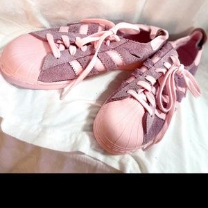 Adidas Suede Lavender and Pink Gazelle Sneakers